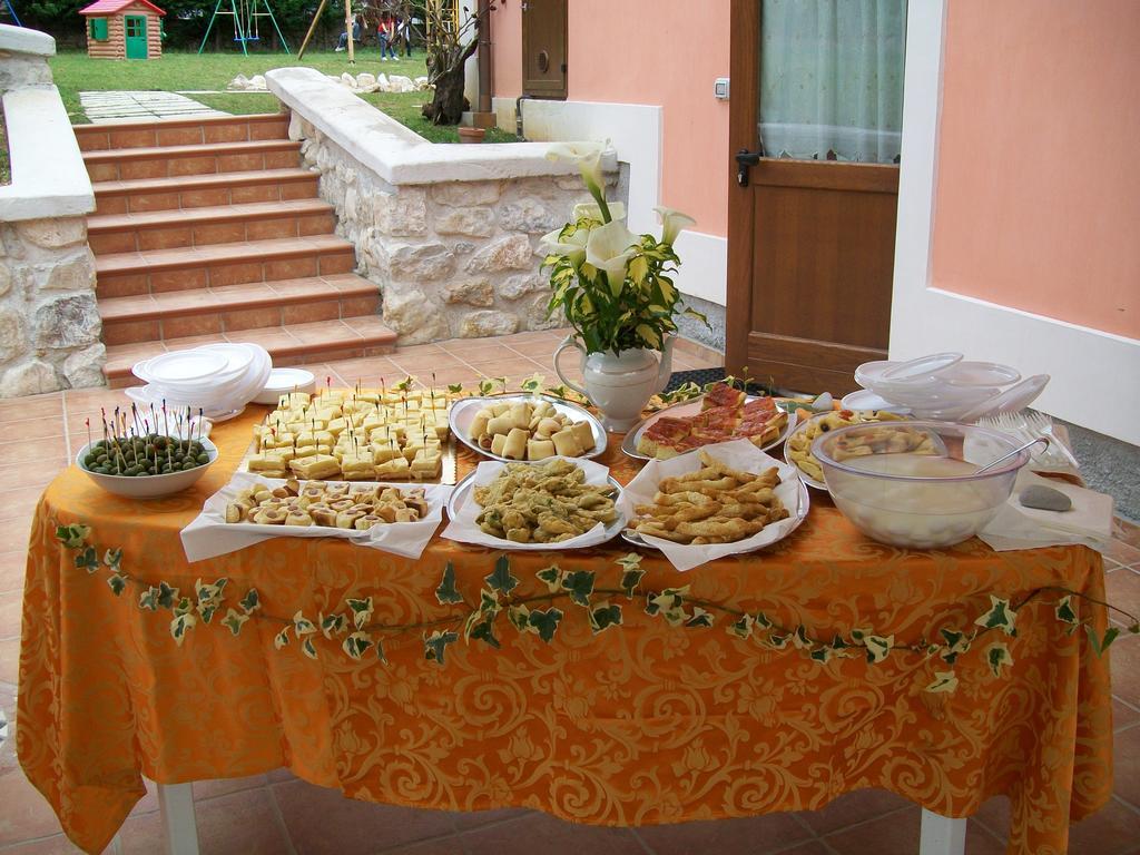 Agriturismo La Palazza Sala Consilina Exterior photo
